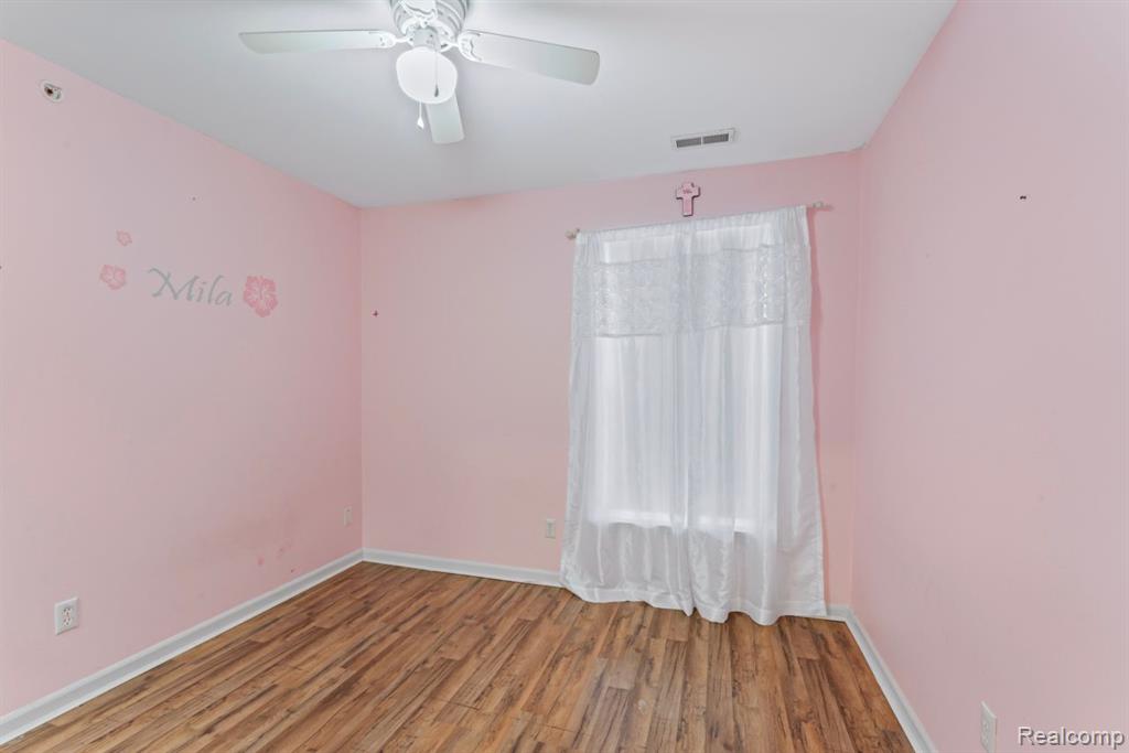 4109 ADDINGTON Drive, Commerce Twp, MI 48390 — Photo 17