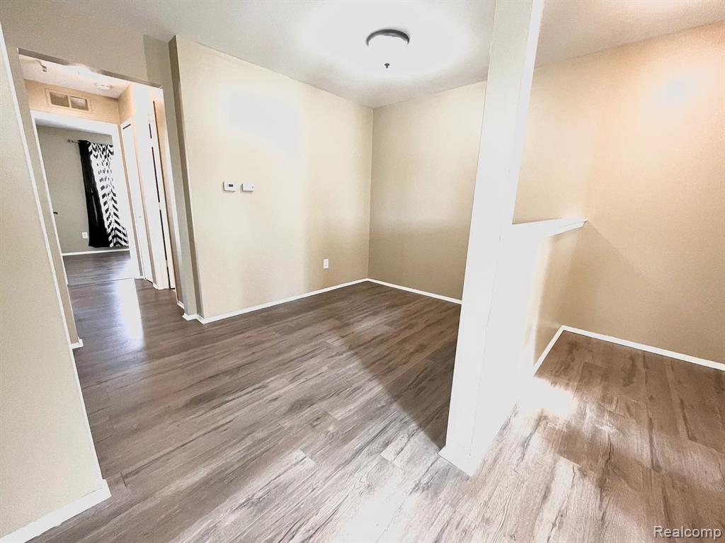 15650 Stone Crossing Drive, Southfield, MI 48075 — Photo 9