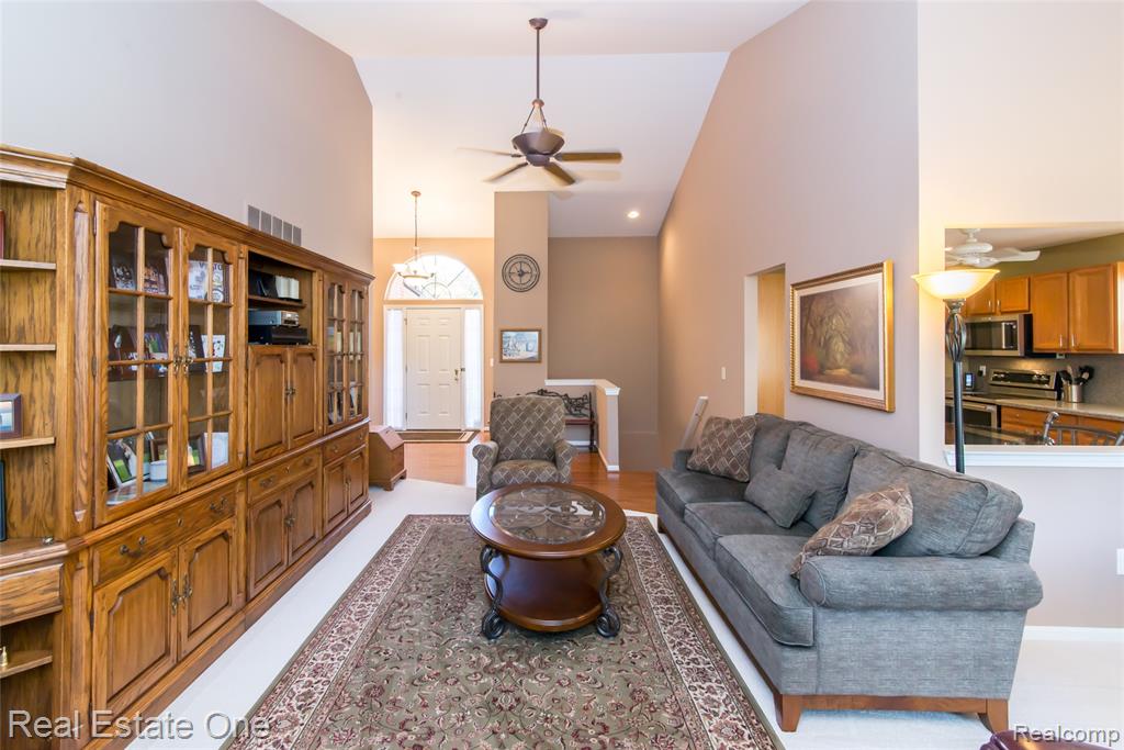 568 Woodhaven Drive, Walled Lake, MI 48390 — Photo 20