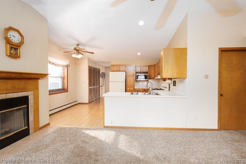 6183 Jameson Drive, Waterford, MI 48329 — Photo 6