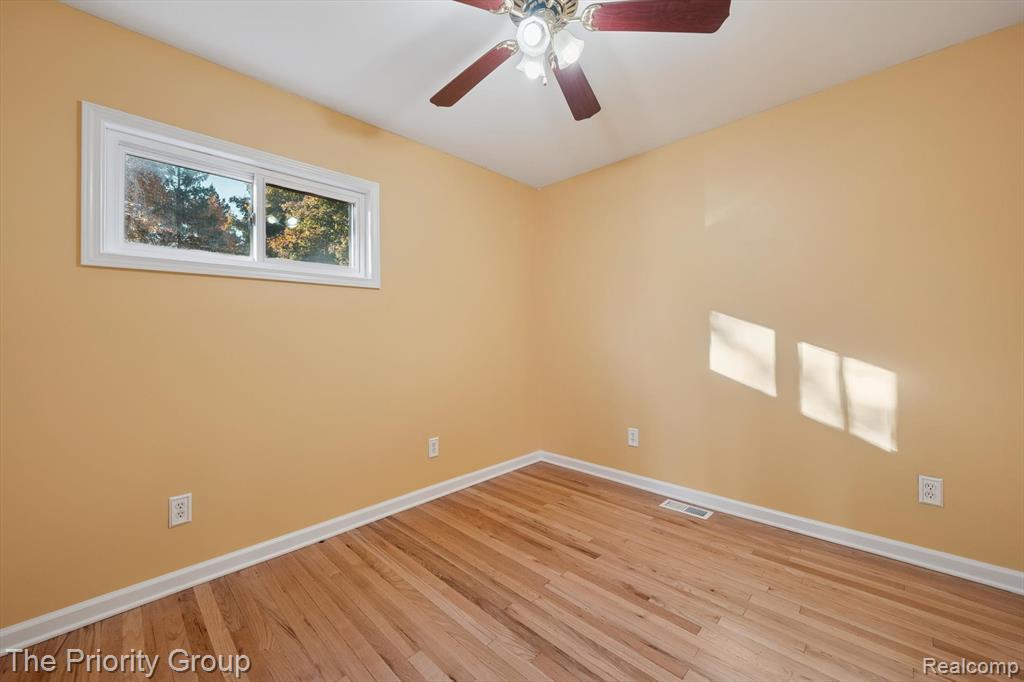 5235 Drayton Road, Clarkston, MI — Photo 24