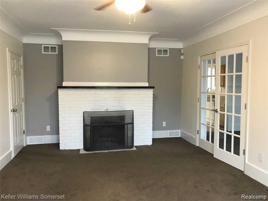 18541 Utica, Roseville, MI 48066 — Photo 9