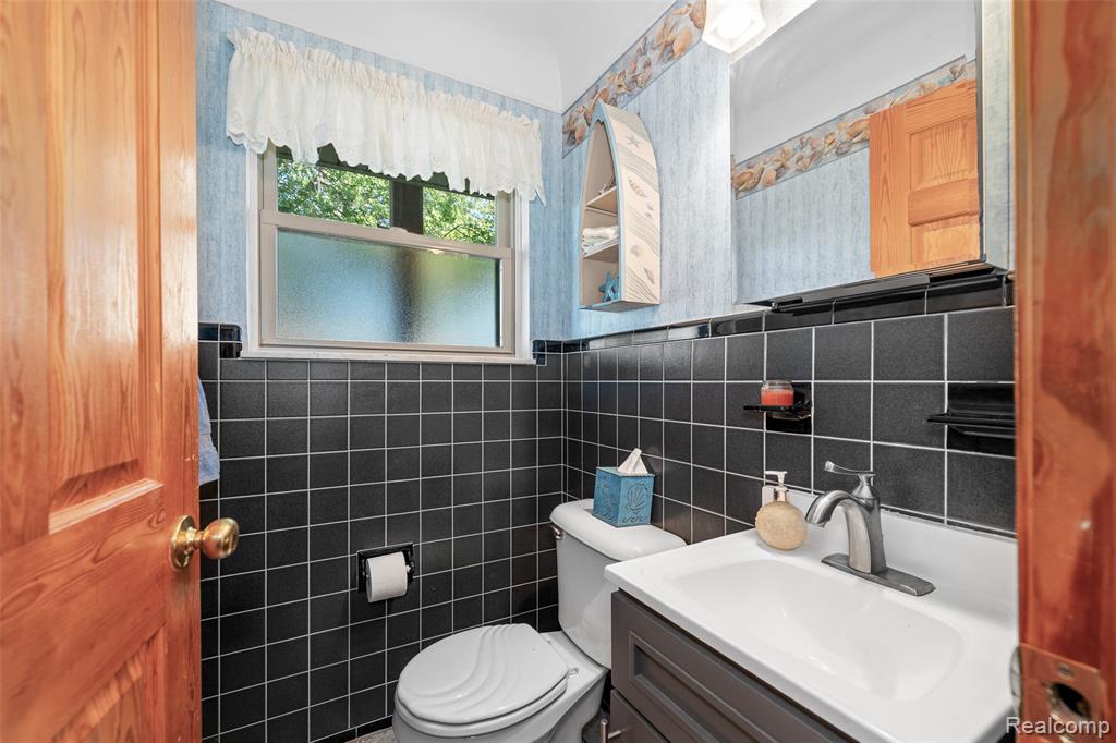 7214 Cardinal Street, Clay, MI 48001 — Photo 18
