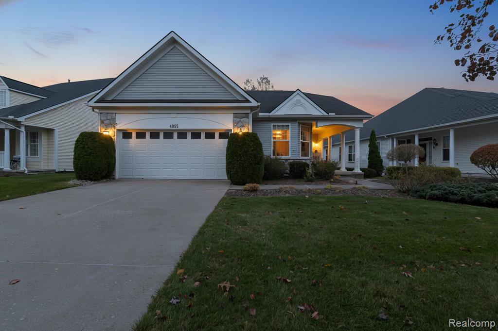 4035 Hillsdale Drive, Auburn Hills, MI 48326 — Photo 2