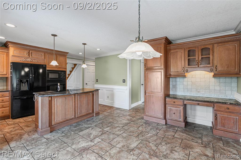 8468 Cranbrook Drive, Grand Blanc, MI 48439 — Photo 14