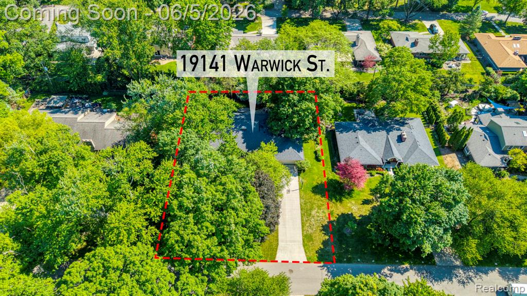 19141 Warwick Street, Franklin, MI 48025 — Photo 48