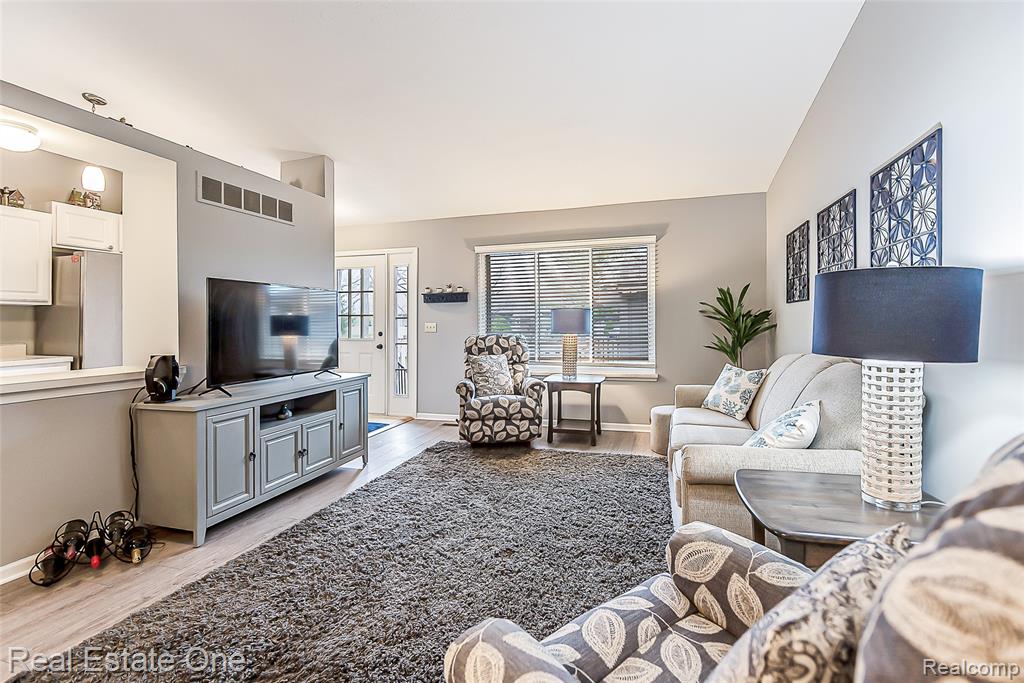 62511 Raleigh Court, 6, South Lyon, MI 48178 — Photo 16