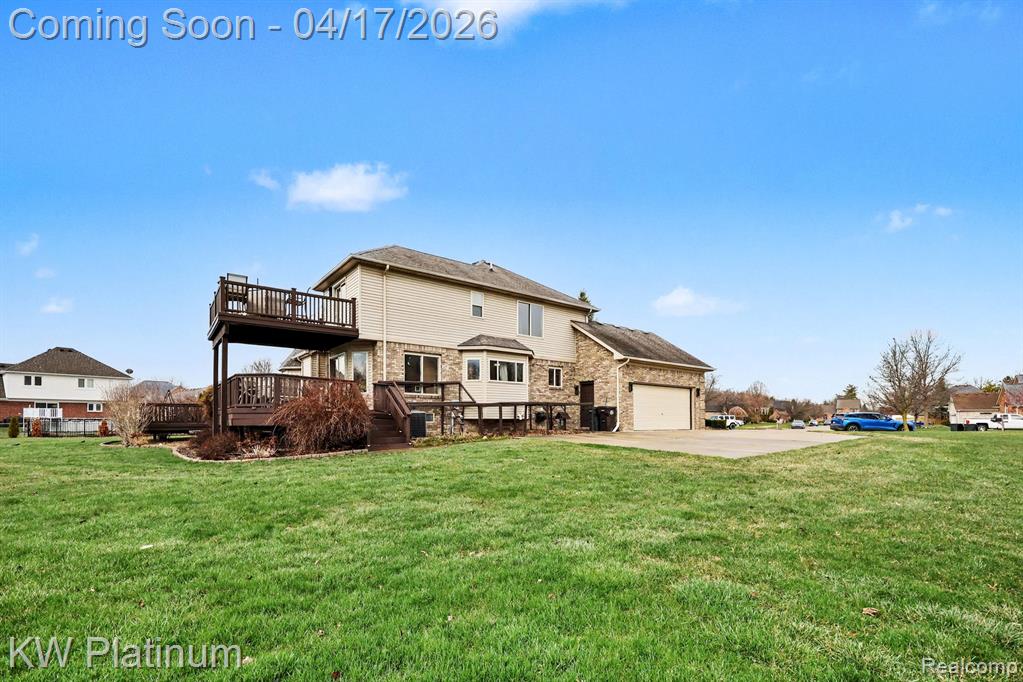 29124 Lesnau Court, Chesterfield, MI 48047 — Photo 26