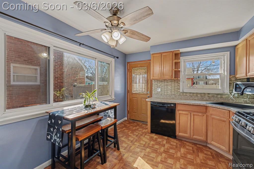 112 Brentwood Street, Inkster, MI 48141 — Photo 7