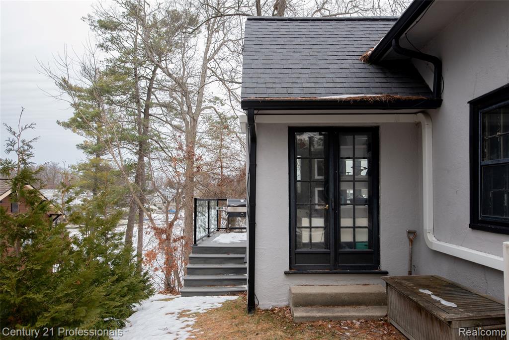 910 W Pine Tree Road W, Lake Orion, MI 48362 — Photo 38