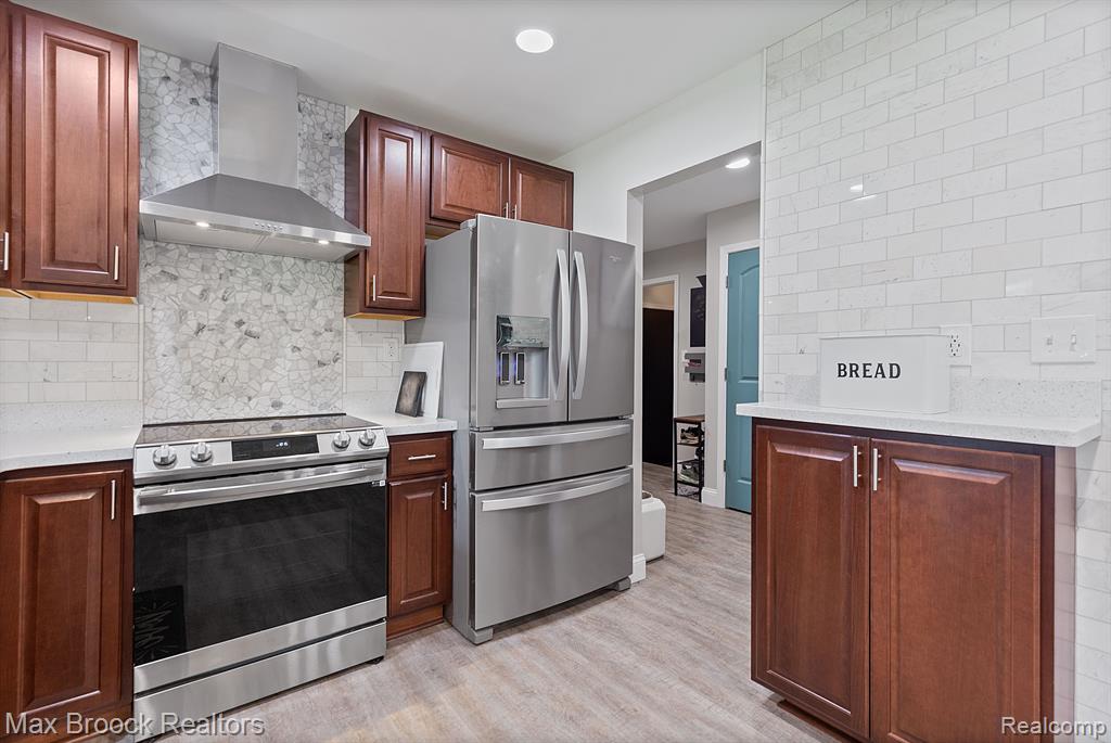 5790 JEFFERSON Road, North Branch, MI 48461 — Photo 17
