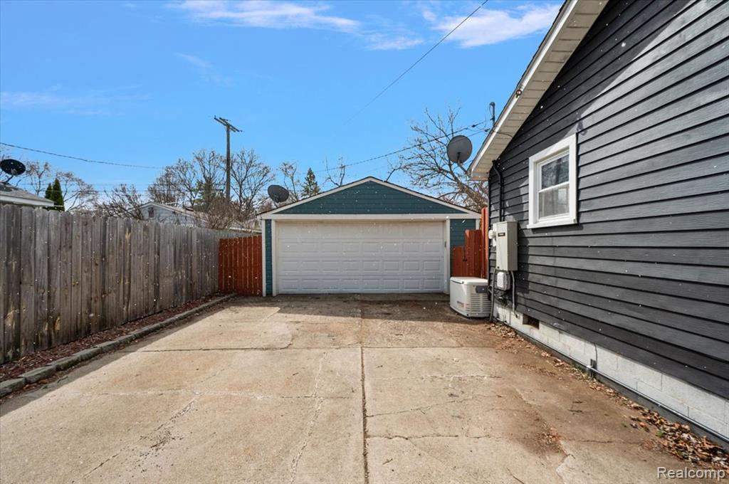 7243 Garvin, Waterford, MI 48329 — Photo 31