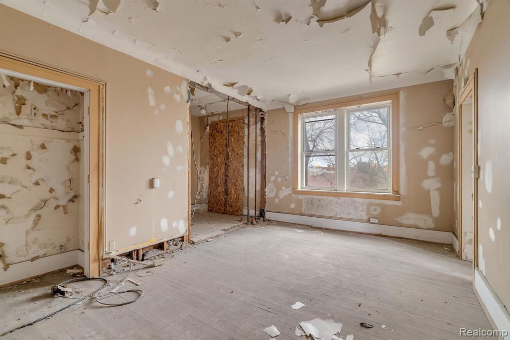 725 Whitmore Road, Detroit, MI 48203 — Photo 14