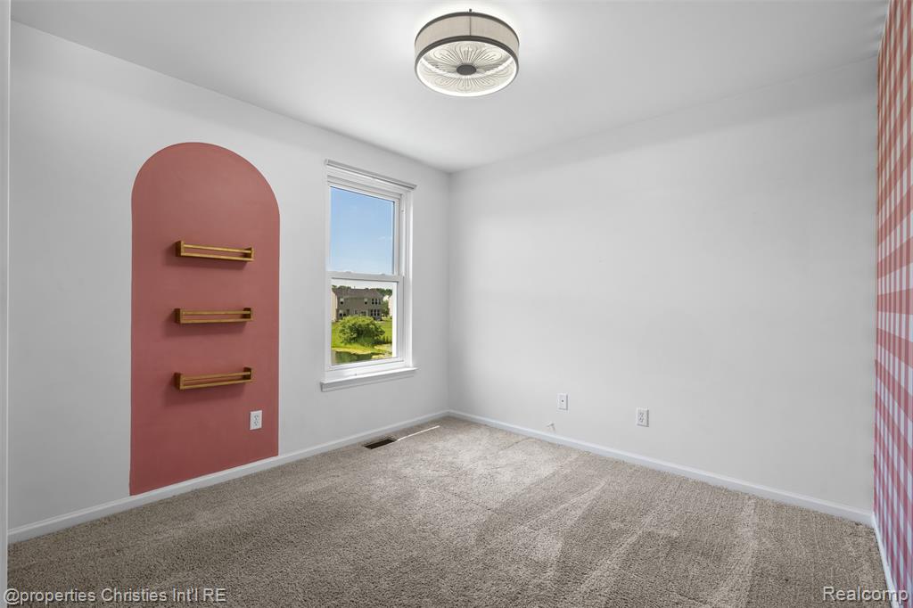 9670 Wexford Drive, Ypsilanti, MI 48198 — Photo 40