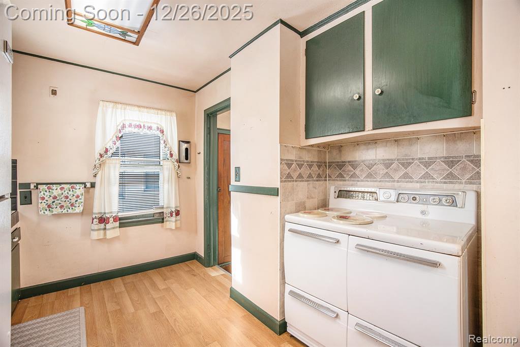 7256 Ready Avenue, Warren, MI 48091 — Photo 12