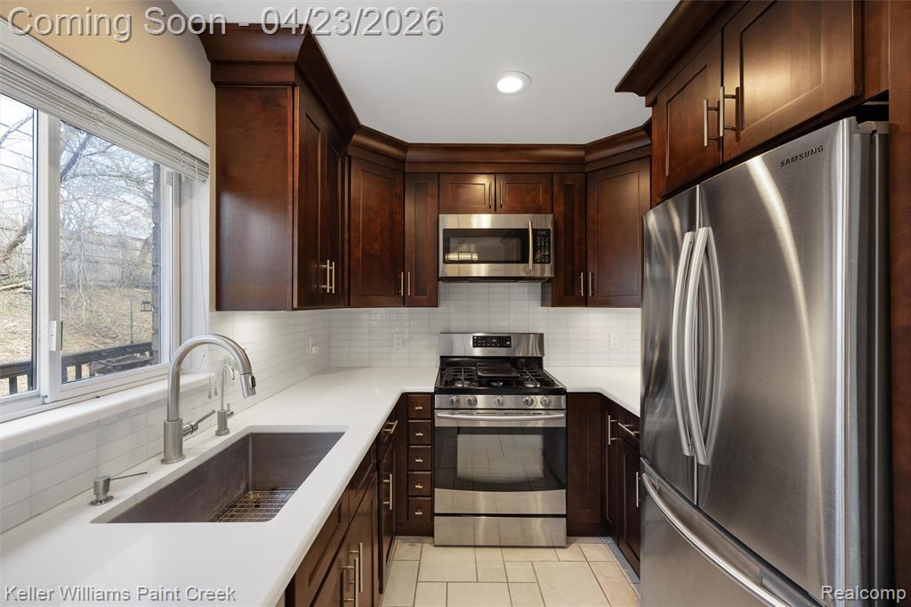445 Miller Avenue, Rochester, MI 48307 — Photo 9