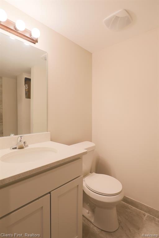 42103 WOODCREEK Lane, Canton, MI 48188 — Photo 46