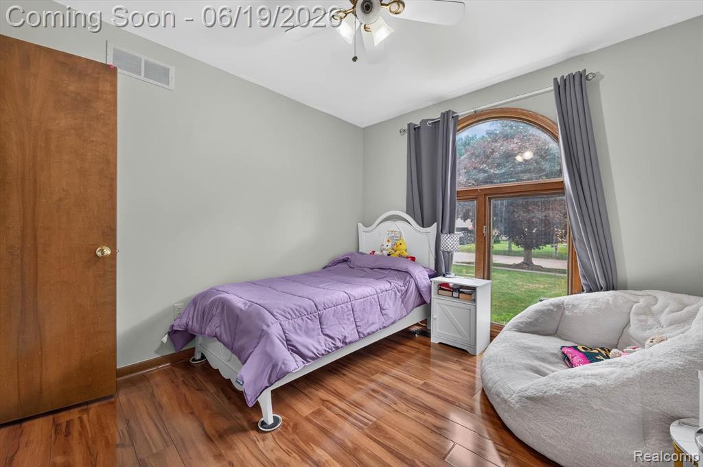 46362 Springhill Drive, Utica, MI 48317 — Photo 25