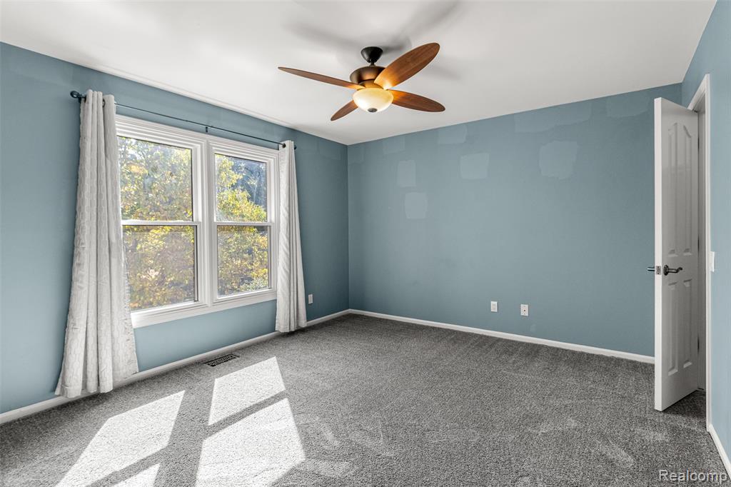47553 TEN POINT Drive, Canton, MI 48187 — Photo 43