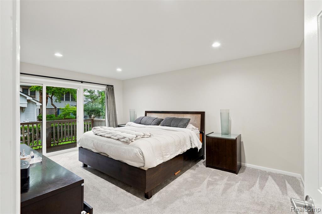 6012 Danbury Court, West Bloomfield, MI — Photo 33