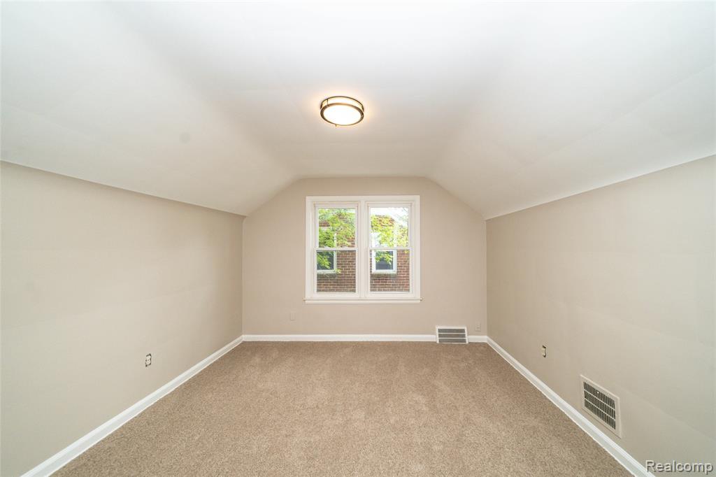 162 N Genesee Avenue, Pontiac, MI 48341 — Photo 31