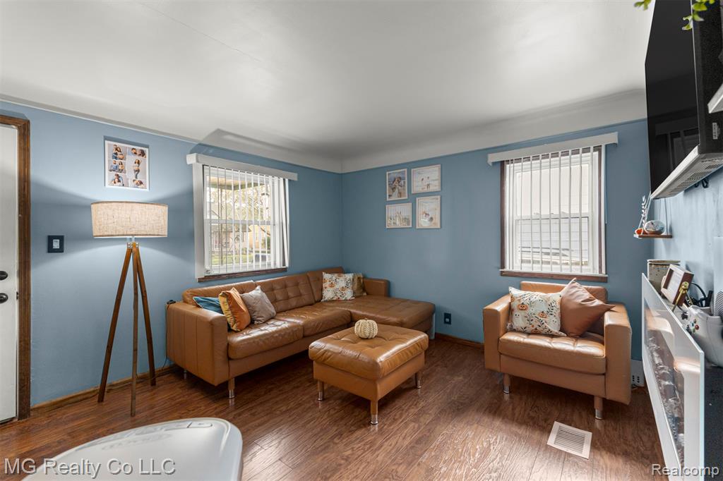 485 Garfield Avenue, Lincoln Park, MI 48146 — Photo 4
