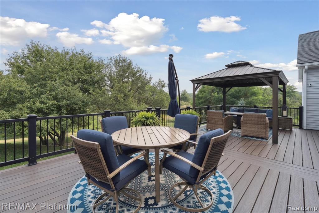 7623 Tipperary Trail, Fenton, MI 48430 — Photo 51