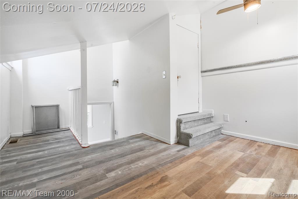 19615 Eastwood Drive, Harper Woods, MI 48225 — Photo 17