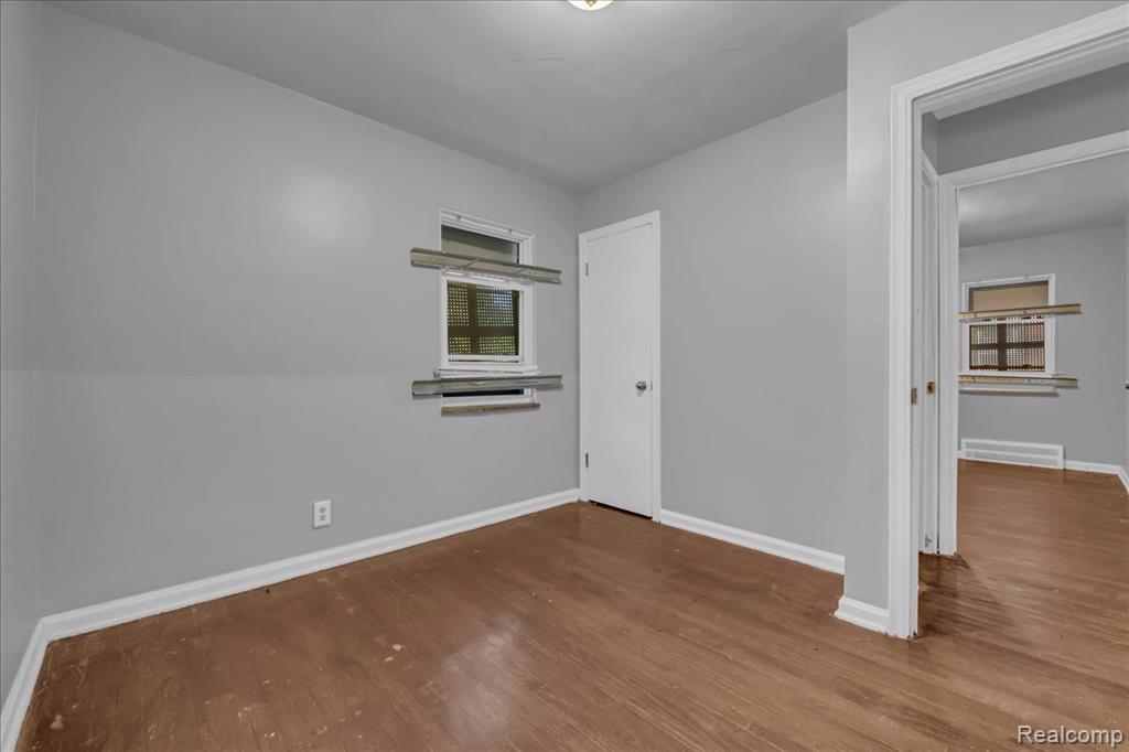 9935 Pierson St, Detroit, MI 48228 — Photo 15