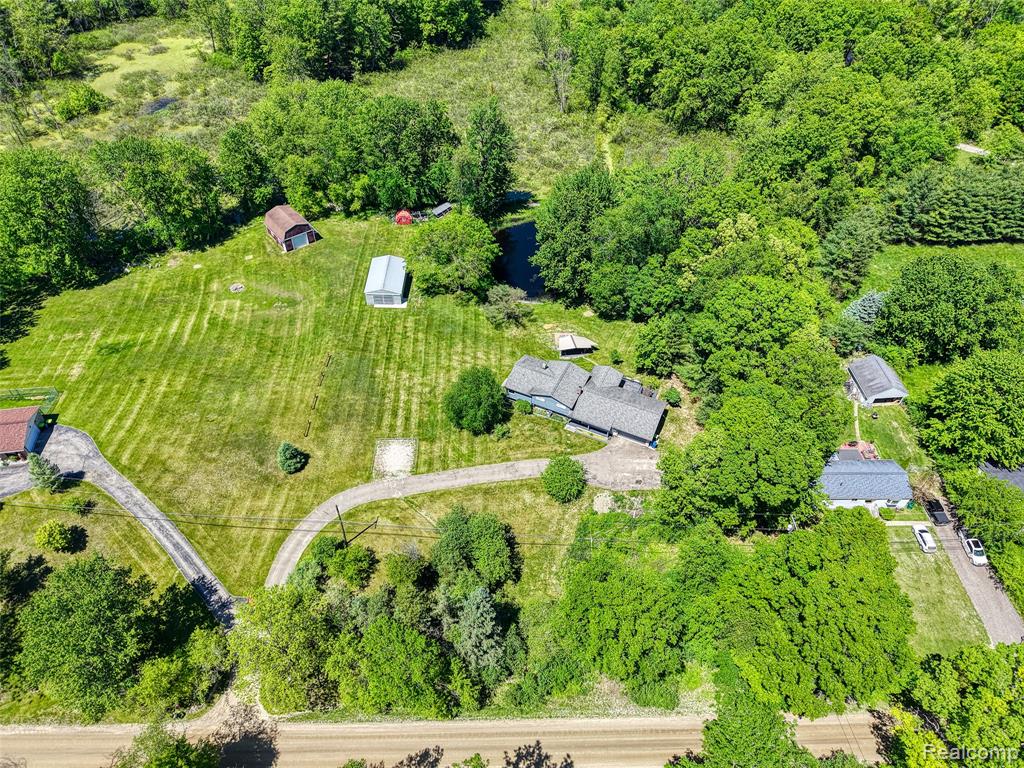 940 Rowland Road, Leonard, MI 48367 — Photo 13