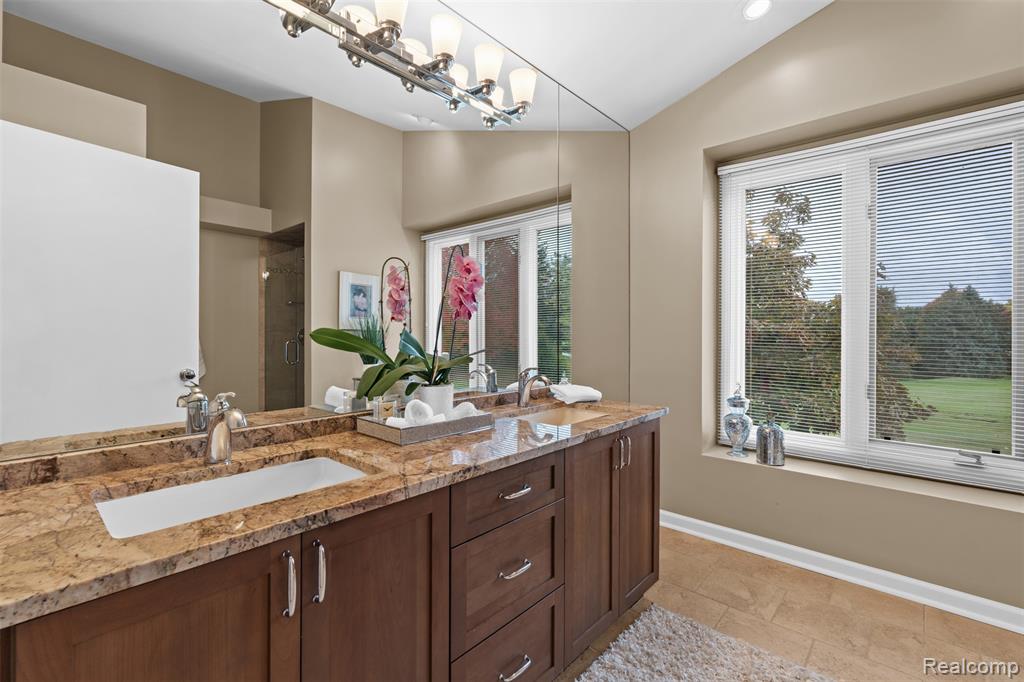 818 Edgemont Run, Bloomfield Hills, MI 48304 — Photo 11
