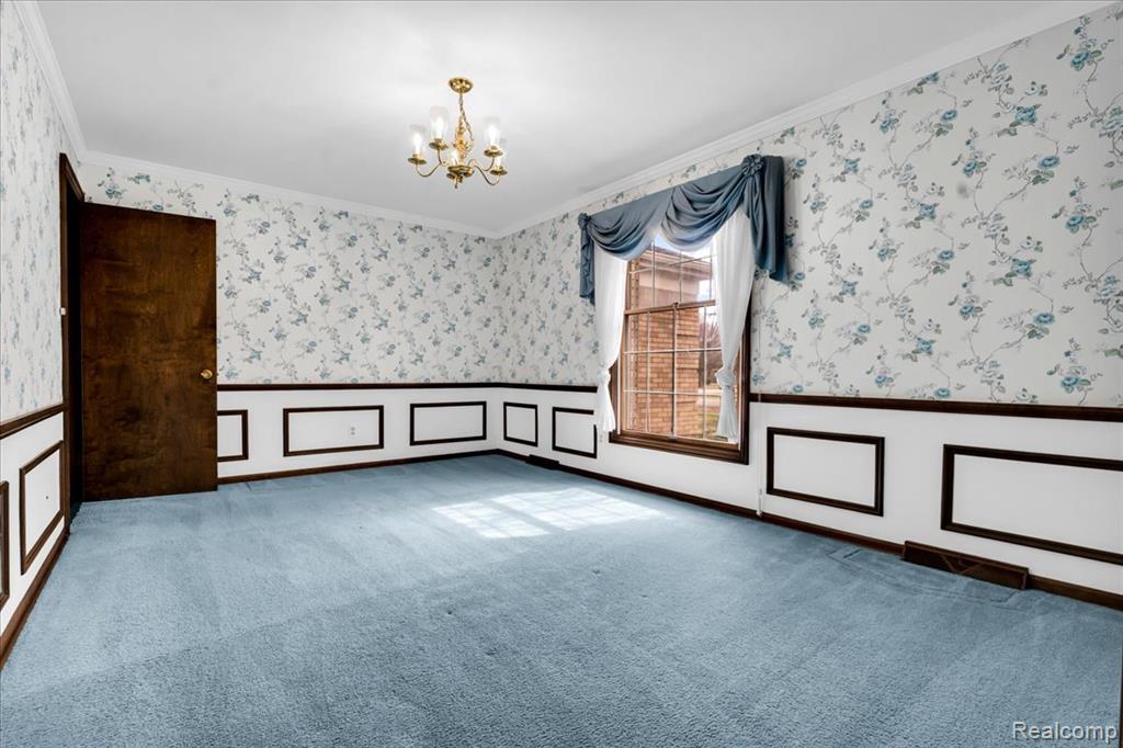 19010 Lacrosse Avenue, Lathrup Village, MI 48076 — Photo 14