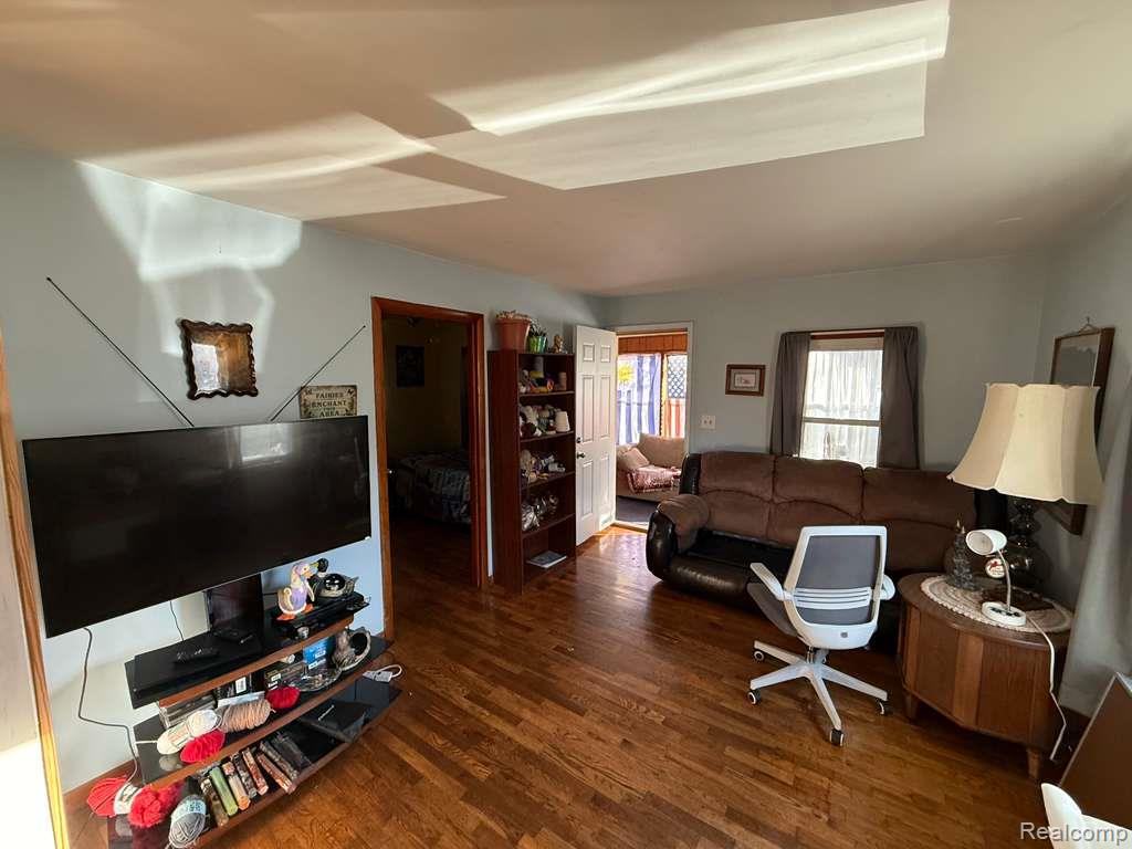 819 Cawood Street, Lansing, MI 48915 — Photo 5