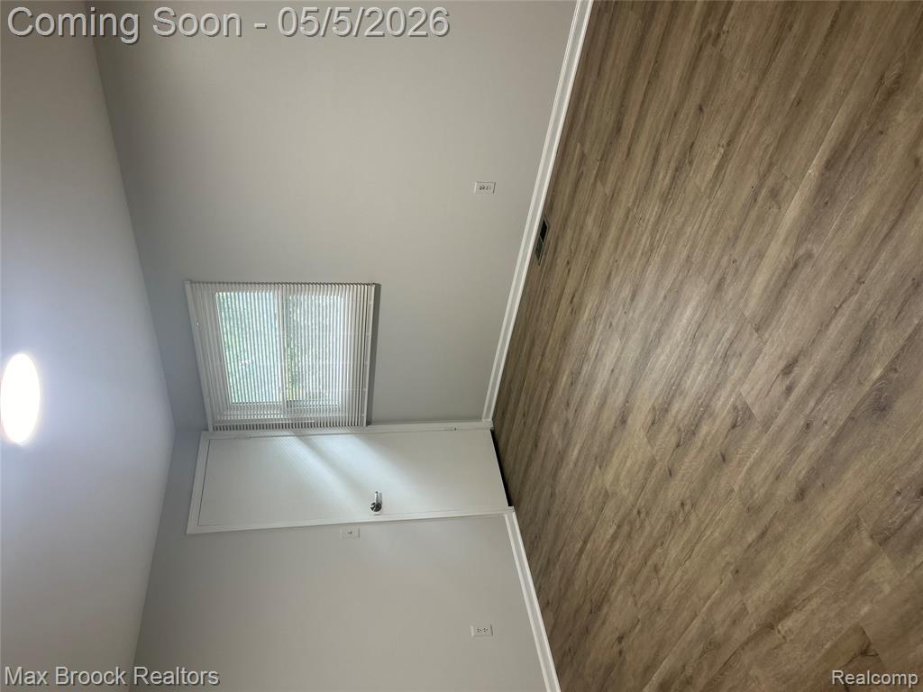 2081 BABCOCK Drive, Troy, MI 48084 — Photo 16