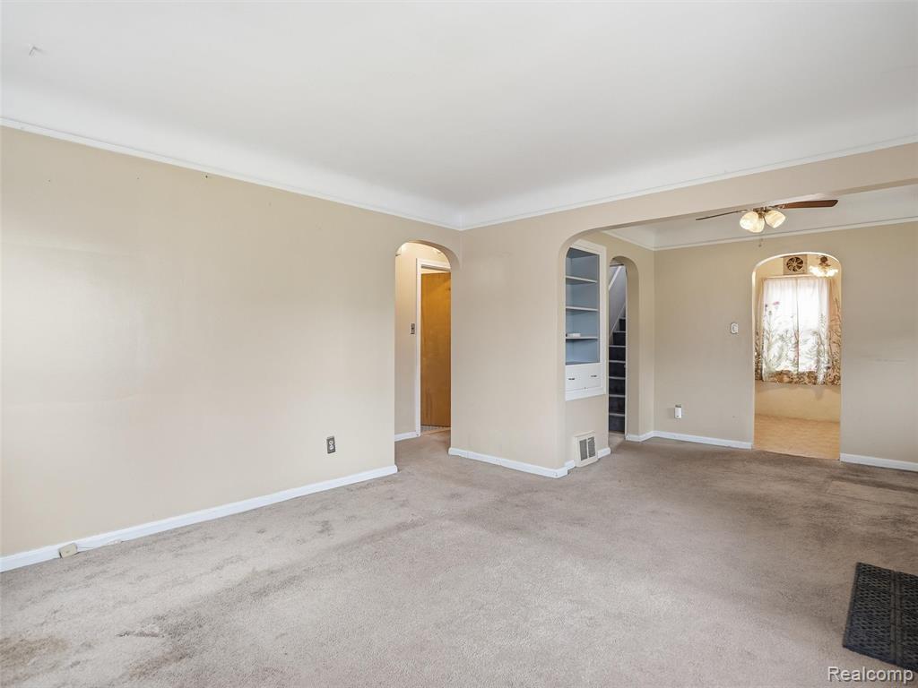 9912 Marion, Redford, MI 48239 — Photo 3