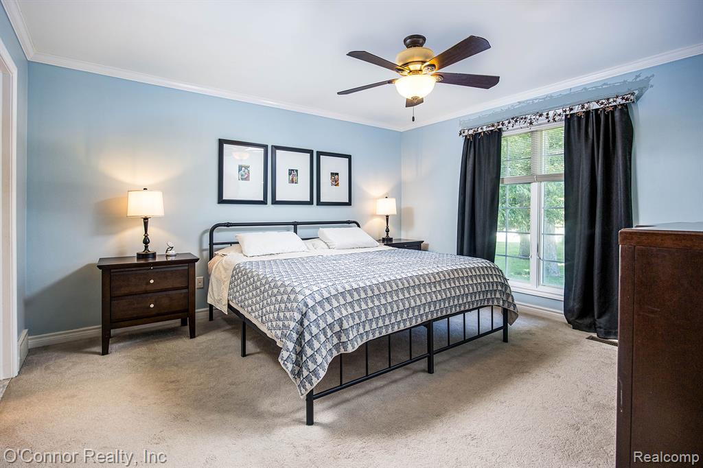 3239 Turnberry, Port Huron, MI 48060 — Photo 18