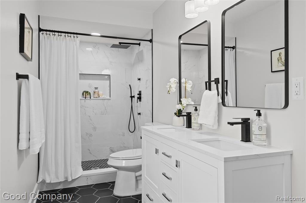28280 Roy Street, Saint Clair Shores, MI 48081 — Photo 18