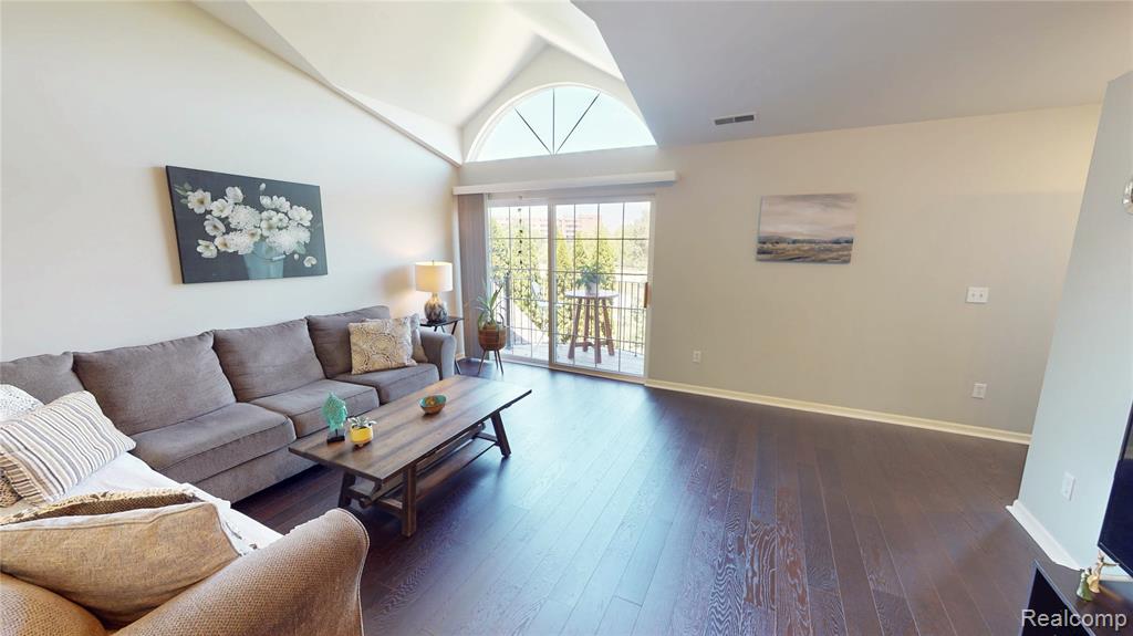 2916 Signature Boulevard, Ann Arbor, MI 48103 — Photo 6