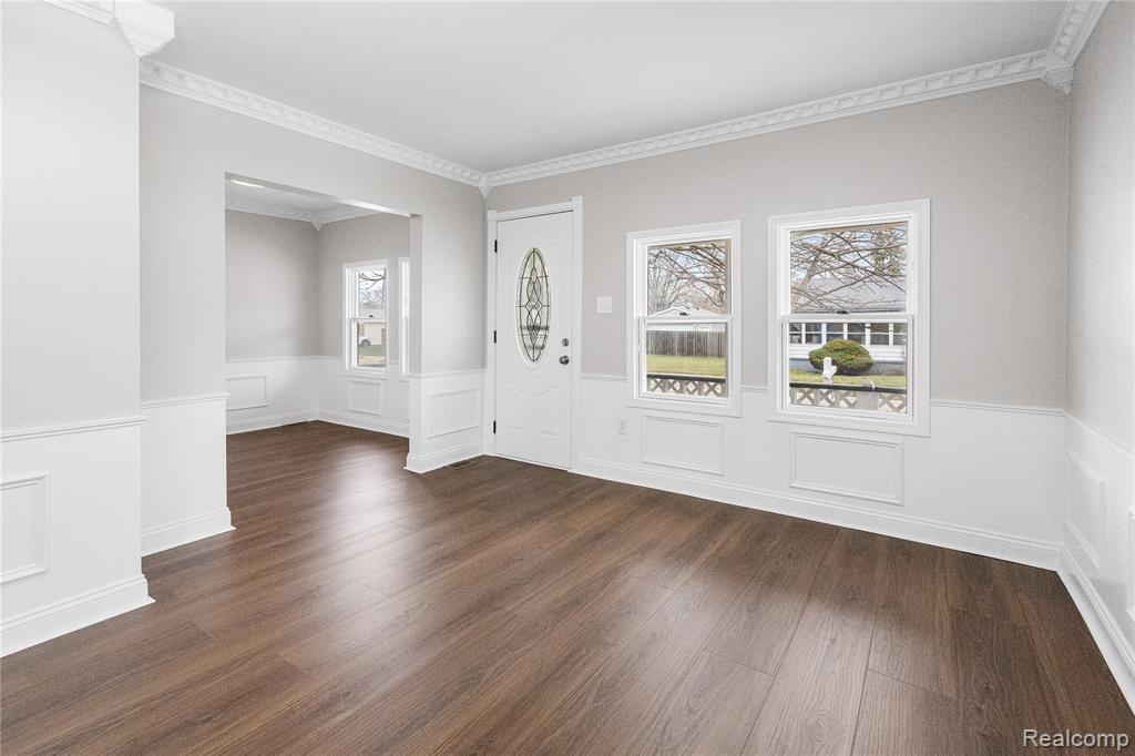 7052 Studebaker Avenue, Warren, MI 48091 — Photo 4