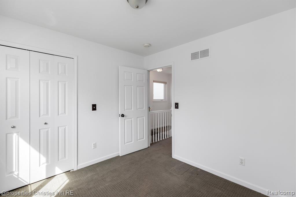 420 W TROY Street, Ferndale, MI 48220 — Photo 21