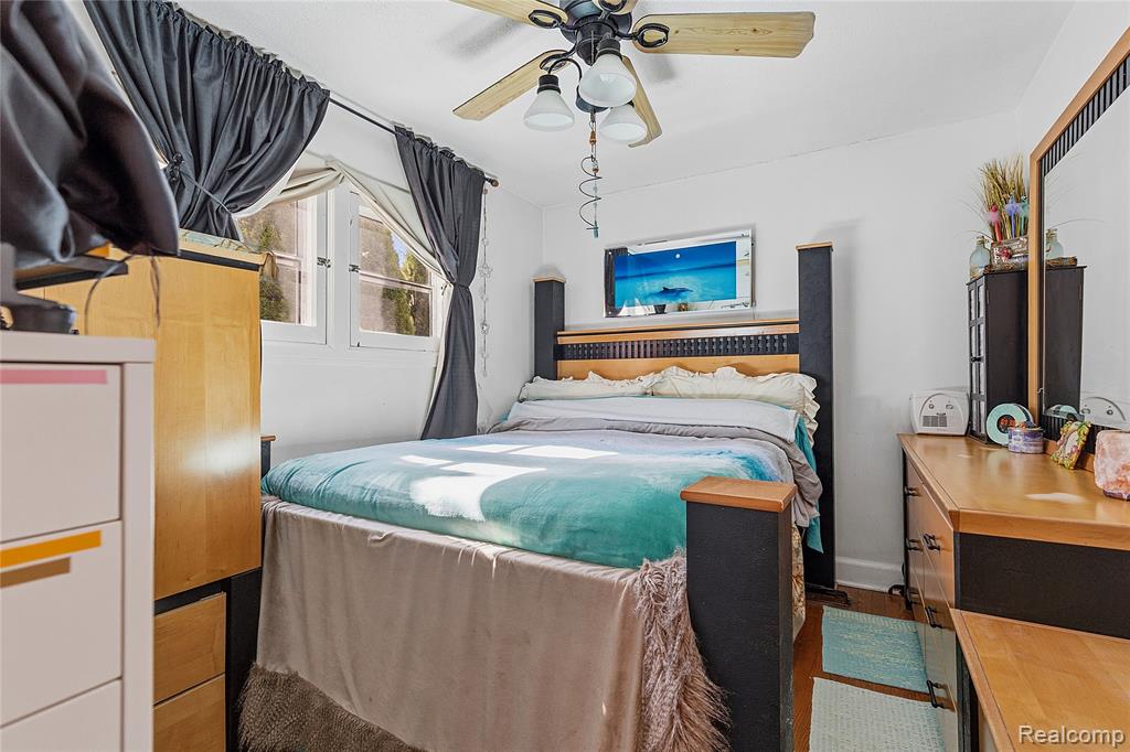 29025 Dawson Street, Garden City, MI — Photo 17