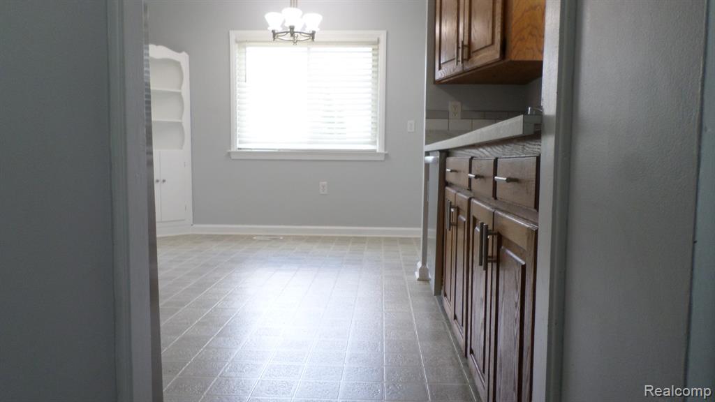 22463 Nevada Avenue, Eastpointe, MI 48021 — Photo 54