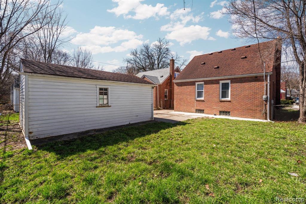 6124 LODEWYCK Street, Detroit, MI 48224 — Photo 10