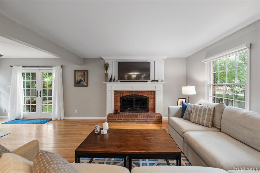 821 BEECH Court, Plymouth, MI 48170 — Photo 18