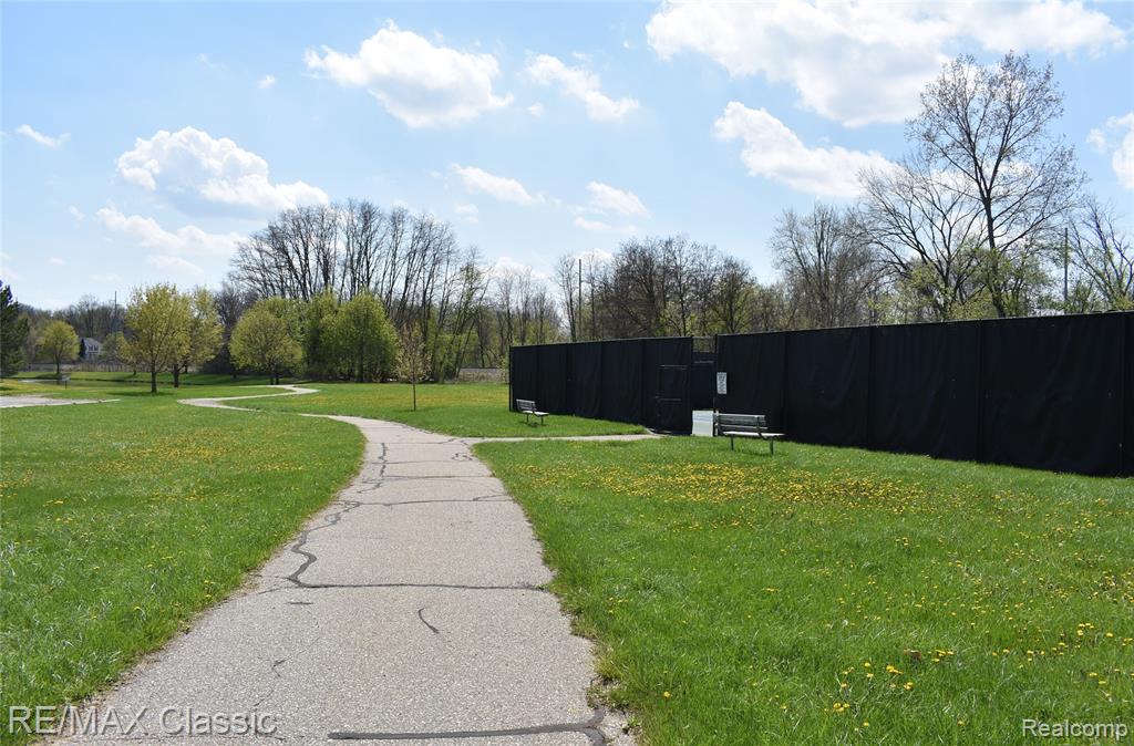 201 Columbia Drive, South Lyon, MI 48178 — Photo 62
