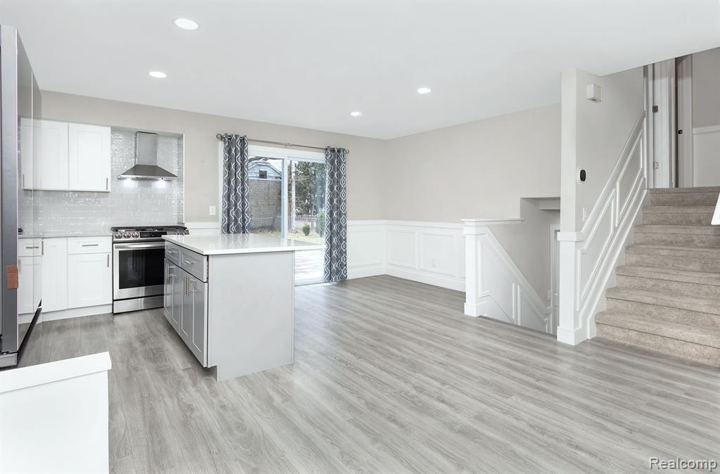 430 DEVILLEN Avenue, Royal Oak, MI 48073 — Photo 5