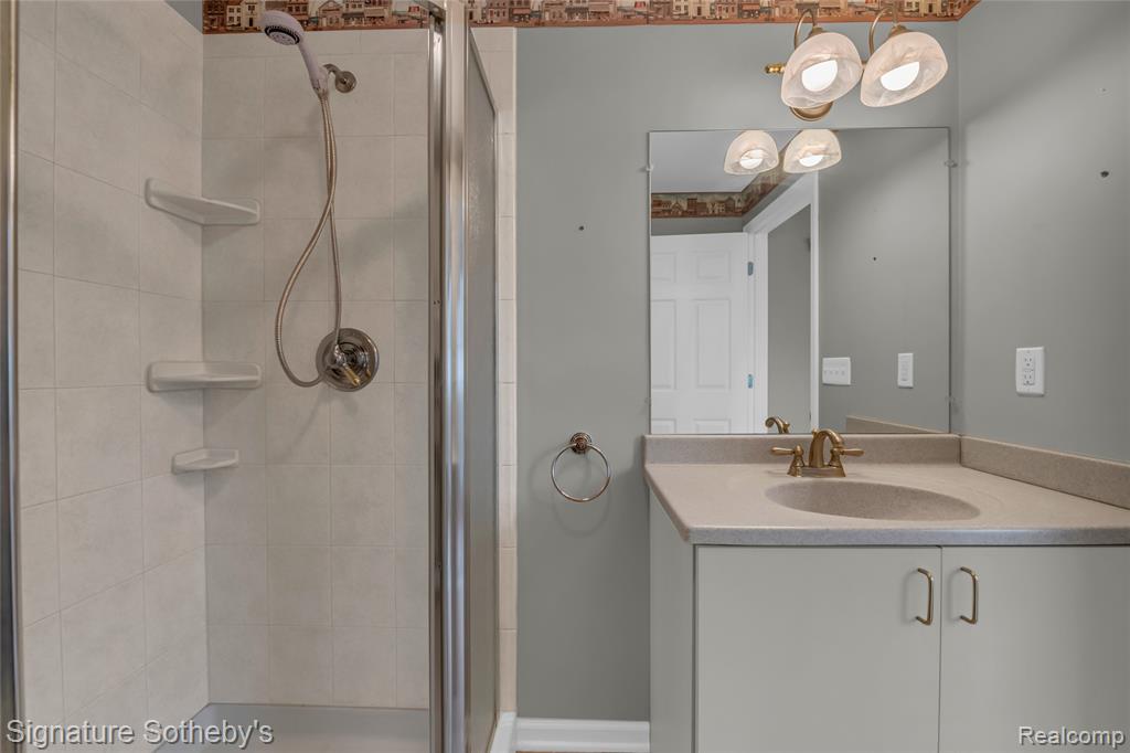125 North Avenue, Algonac, MI 48001 — Photo 29