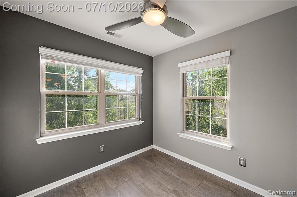456 Boardwalk Drive, Walled Lake, MI 48390 — Photo 17
