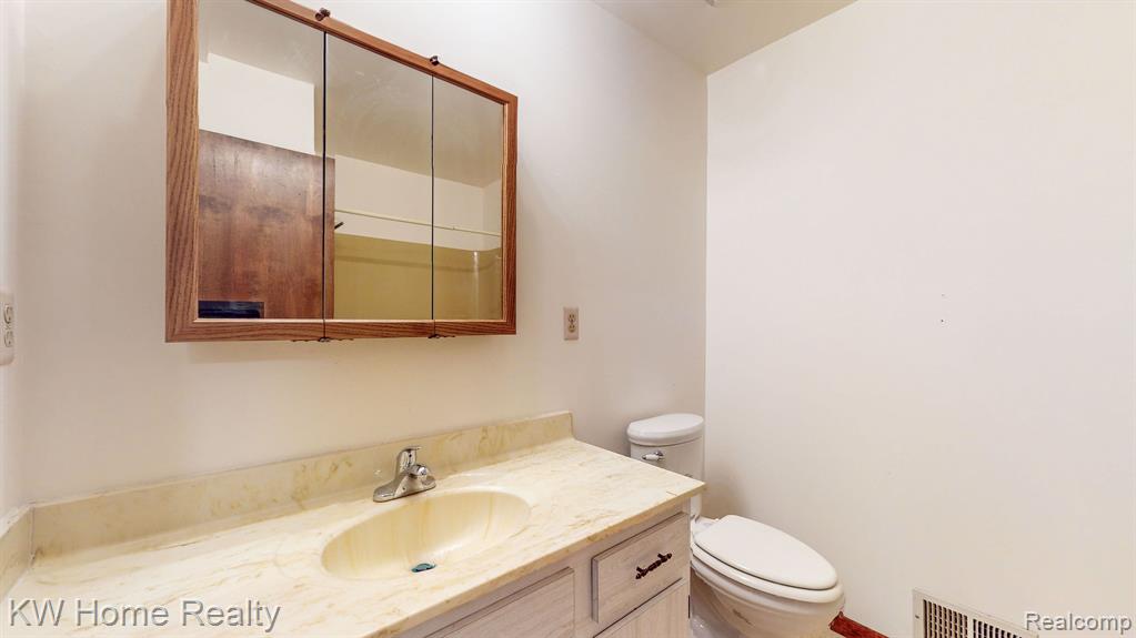 837 GROVE Road, Ypsilanti, MI 48198 — Photo 11
