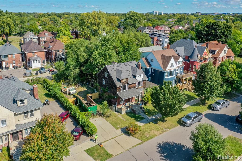 231 Chandler Street, Detroit, MI 48202 — Photo 4